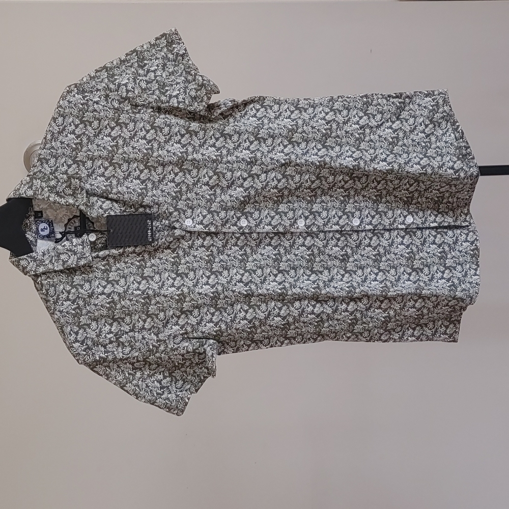 Short sleeve button down shirt